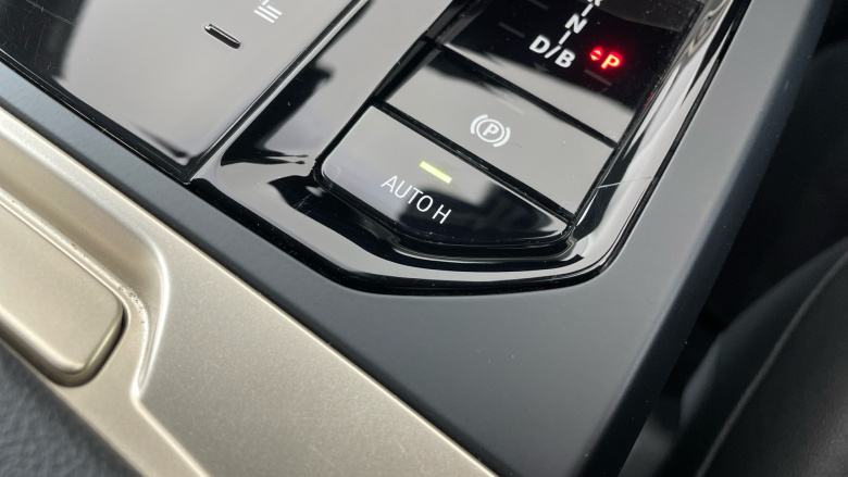 BMW iX 240kW xDrive40 M Sport 76.6kWh 5dr Auto Electric Estate